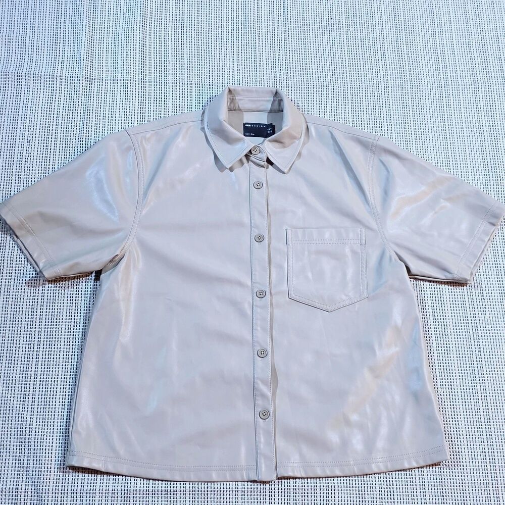 ASOS DESIGN Faux Leather Women short sleeve Shirt in Putty Beige Size US 4